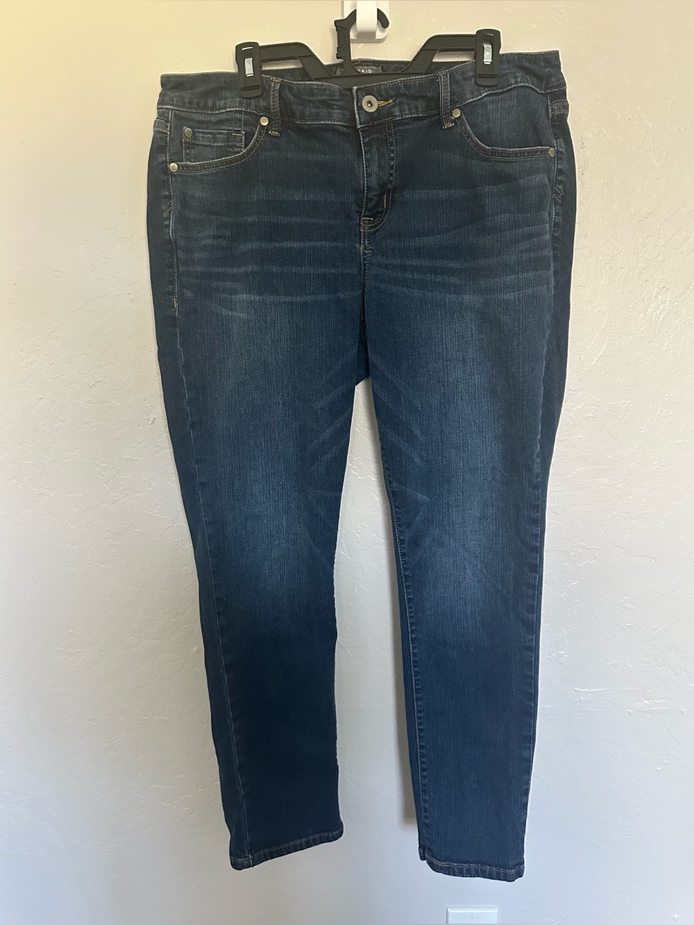 Torrid Boyfriend Straight Jeans Dark Wash Size 14R
